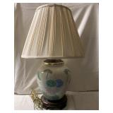 Beautiful porcelain lamp with 3D details, small