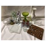 Miscellaneous home decor lot