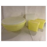 Tupperware lot