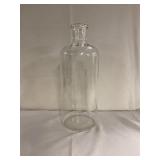 Large Pyrex jar, markings up to 9 liters