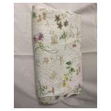 Large scallop edged quilt