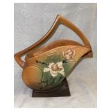 Roseville USA pottery . Please see photos for