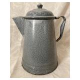 Large Granite ware Lidded Ketttle 11" tall