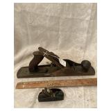 Bailey No5 (broken handle) and Thumb Plane