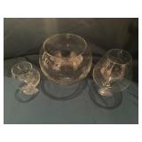 2 wine glasses and bowl set
