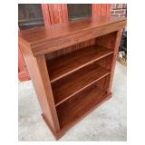 Nice bookshelf measures 35 1/2 inches x 13 inches