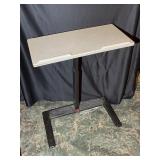 Adjustable workstation, adjustable up and down.