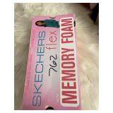 New in box sketchers flex memory foam shoes size