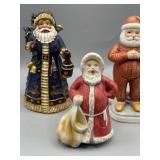 (w)Santa Claus figurines