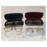 P- vintage reading glasses. 2 have cases 2 don