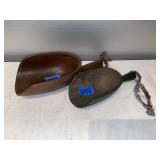 P- 2 wooden scoops