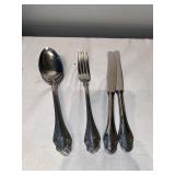 G- silverware set. 6 large spoons, 2 forks and 2