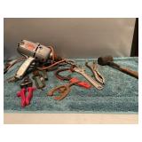 (U) Black n Decker Drill 1/2 in  tin snipsboil
