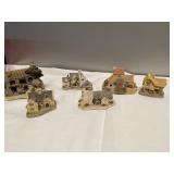 (V) Little ceramic Village