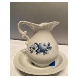 (V) Small Water Pitcher and Basin 6 in tall