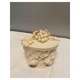 (V) Small storage container ceramic 3 in x4