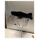 (V) Vintage Hat with Veil