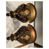 (V) Scrones Wall 17 in tall