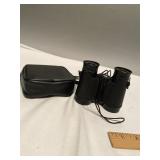 (W) Binoculars with case  4 in tall