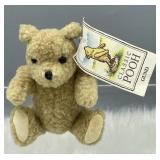 Classic Pooh Gund bear