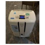 Heavy duty DeLinghi Dehumidifier pump system are