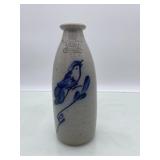 (r6)hand made Rowe Pottery 1987 signed vase