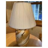 FL) Table top lamp with marble design