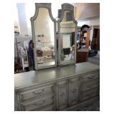 FL) Large vintage dresser- back of mirror dated