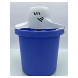 RR2) "Treat Shoppe" Electronic Ice cream maker