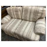 FL) Hickory & White sofa- very clean, no odors or