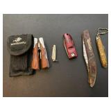 (R5)assortment of folding pocket knives