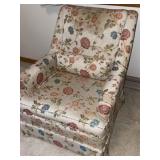 FL) Floral pattern chair, nice condition- see