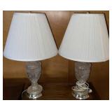 FL) Pair of end/ night stand lamps