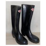 FL) Red Ball rubber boots size 5- look new