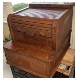 FL) Vintage filing cabinet