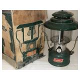 R0) Vintage Coleman  228F (Big Hat) Lantern 1966