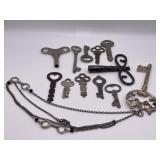 Assortment of Vintage keys