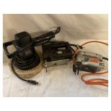 (R19) Black n Decker  Polisher  and two Jig saws
