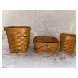 (R17). Longaberger Basket assortment signed