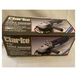 (R20)  Clarke  41/2 inch Angle Grinder