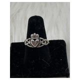 Size 7 sterling silver ring