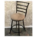 FL) Bar stool, hammer black metal frame with