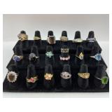 R3) 19 Unmarked Rings