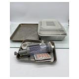(R16)  Baking Pans and Cake decorating equipment