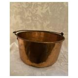 (R17)  Copper Pot with Handle  5x10
