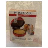 (R17) My Mini Gridle by Nostalgia  perfect for