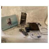 (R17)  Canon Piwer Shot SD790 is Digital Elph new