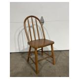 Oak Childs chair H:28ï¿½Seat depth:11ï¿½