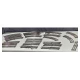O gauge model train track