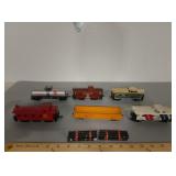 4.5 to 5.5 in , Model train cars, bachman Tyco